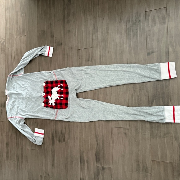 Little Blue House by Hatley Pajama Onesie One Piece Adult Small - Picture 8 of 11